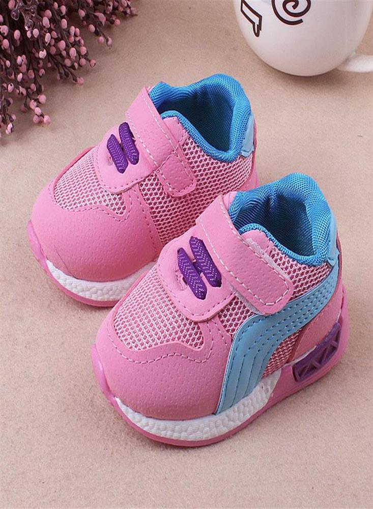Tenis para niña con cierre en Velcro Rosados Talla 20 img #1
