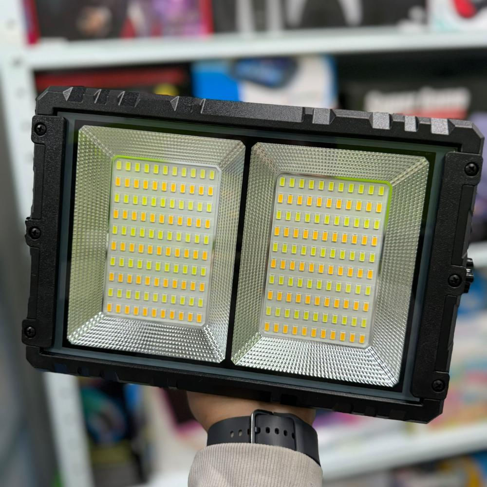 Proyector Reflector Led Con Panel Solar Desmontable 200W img #4