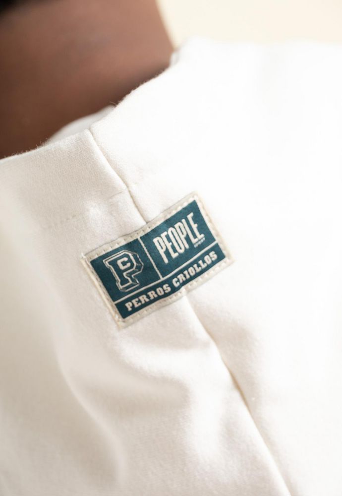 Buso   PEOPLE img #6