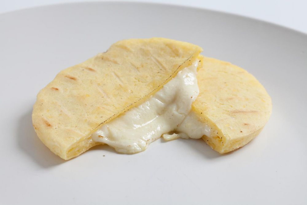 Arepas integrales SARY CONSCIENTE de queso con quinoa y chía x4und (380  gr) img #2