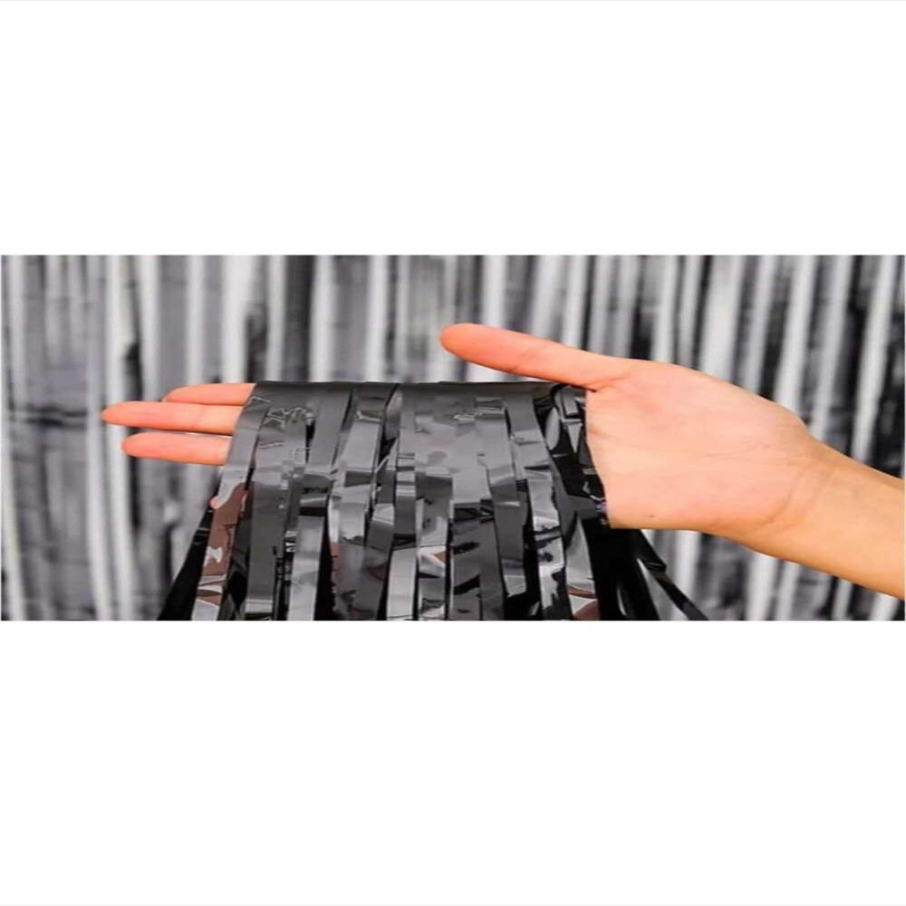 Cortina Negra De Flecos Para Decoraciones Sobrias Y Chic img #2