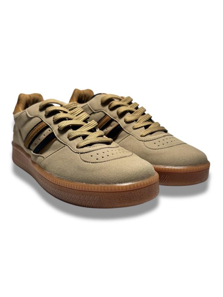 Tenis  PEOPLE img #1