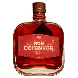 Botella RON DEFENSOR style (700 ml)