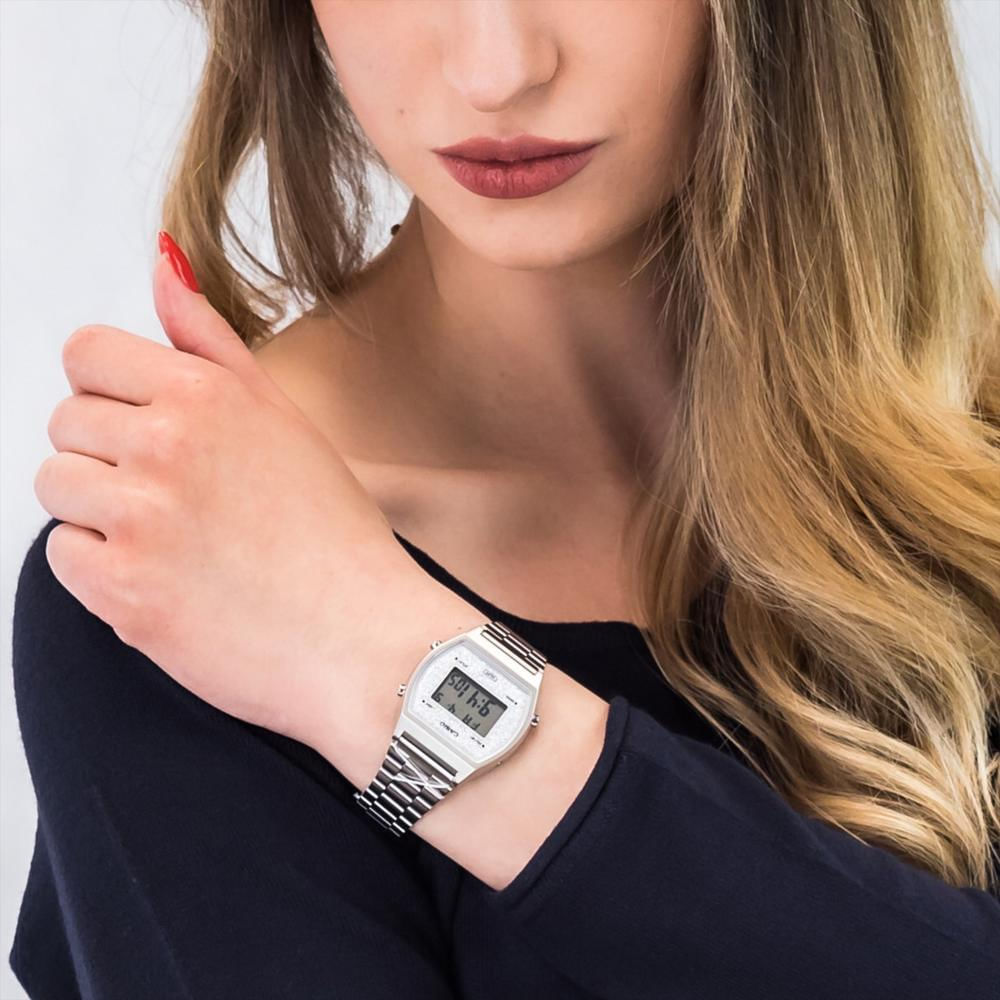 Reloj Casio Modelo B640wdg 7Df Diseño Clasico Vintage img #4