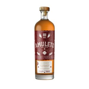 Ron Amuleto añejo 3 AÑOS (700 ml)