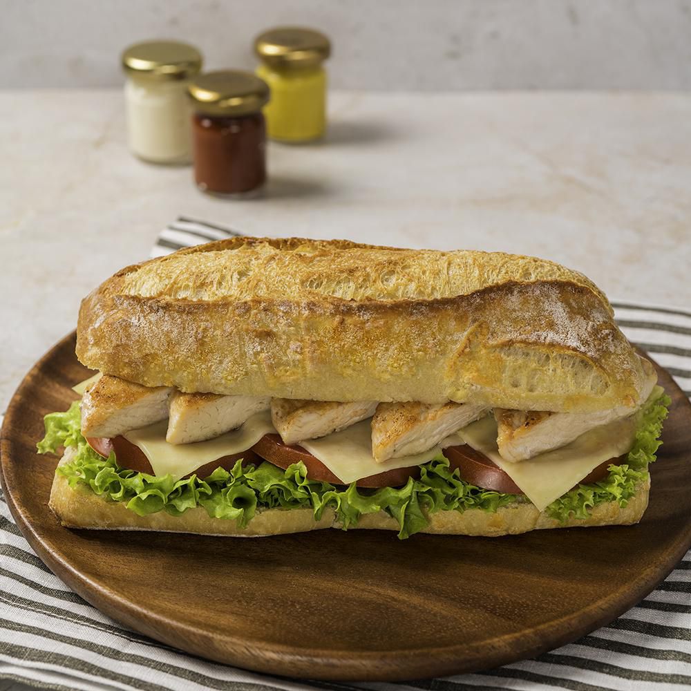 Sandwich De Pollo Parrillado  180  gr img #1