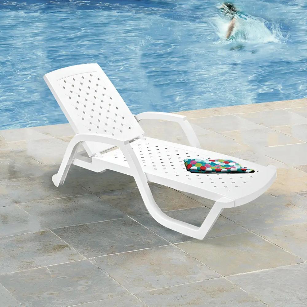 Silla Cama Asoleadora De Plástico Plegable Con 3 Posiciones Y Apoyabrazos Color Blanco img #2