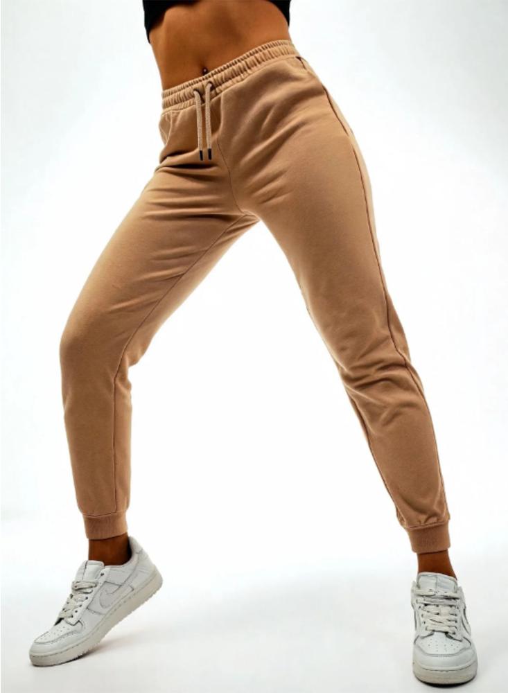 Jogger Esencial Mujer Color Camel img #2