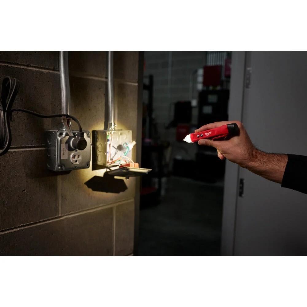 Detector De Voltaje Sin Contacto Milwaukee 3202 20 Con Led img #4