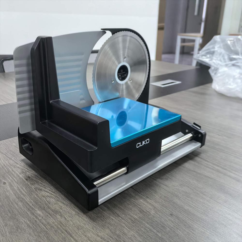Cortadora De Alimentos Cuko 200W Con Cuchilla Removible De 7.5 Pulgadas img #3
