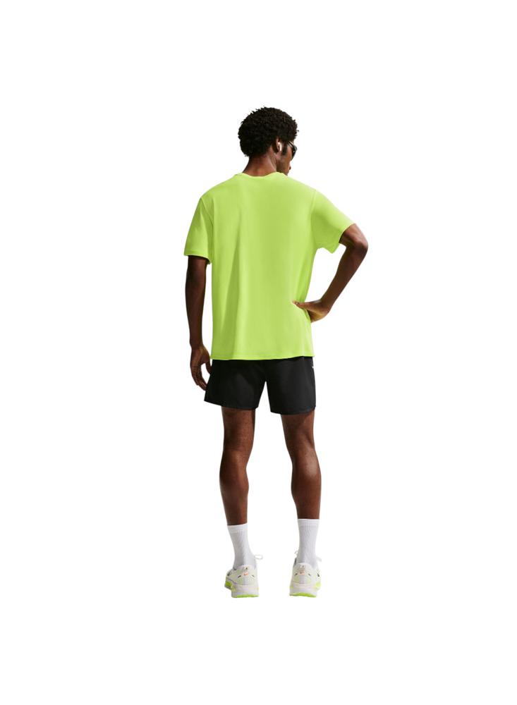Camiseta Nike Df Uv Miler Ss Hombre Verde img #4