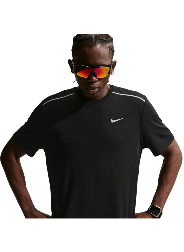 Camiseta Nike Df Uv Miler Ss Hombre Negro img #1