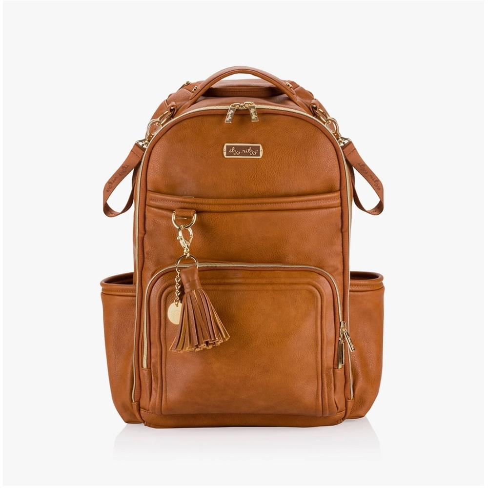 Pañalera Tipo Maleta Itzy Ritzy Boss Plus De Cuero Vegano Cognac img #1