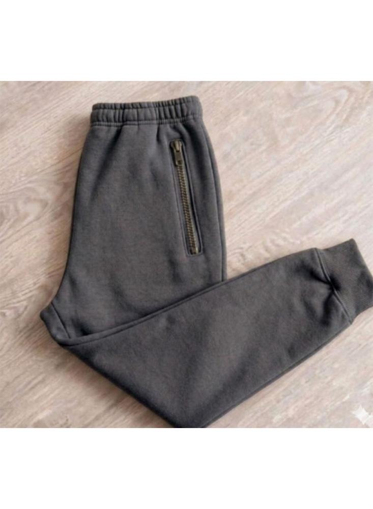 Jogger Esencial Hombre Color Gris Oscuro img #1