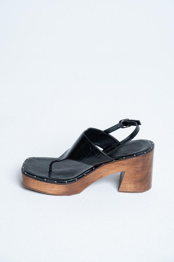 SANDALIAS TRESPUNTADAS BY1944A  ARKITECT img #3