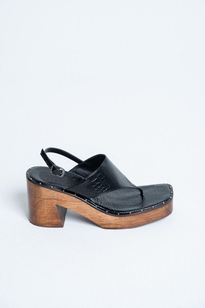 SANDALIAS TRESPUNTADAS BY1944A  ARKITECT img #5