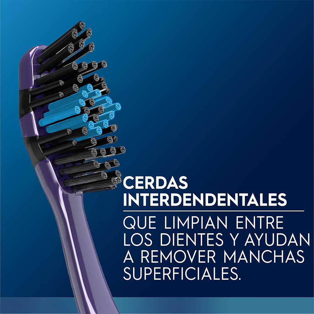 Cepillo de dientes ORALB 5 acciones con carbón suave (2  und) img #4