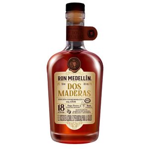 Ron MEDELLIN dos maderas (750 ml)