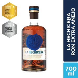 Ron LA HECHICERA reserva familiar (700 ml)